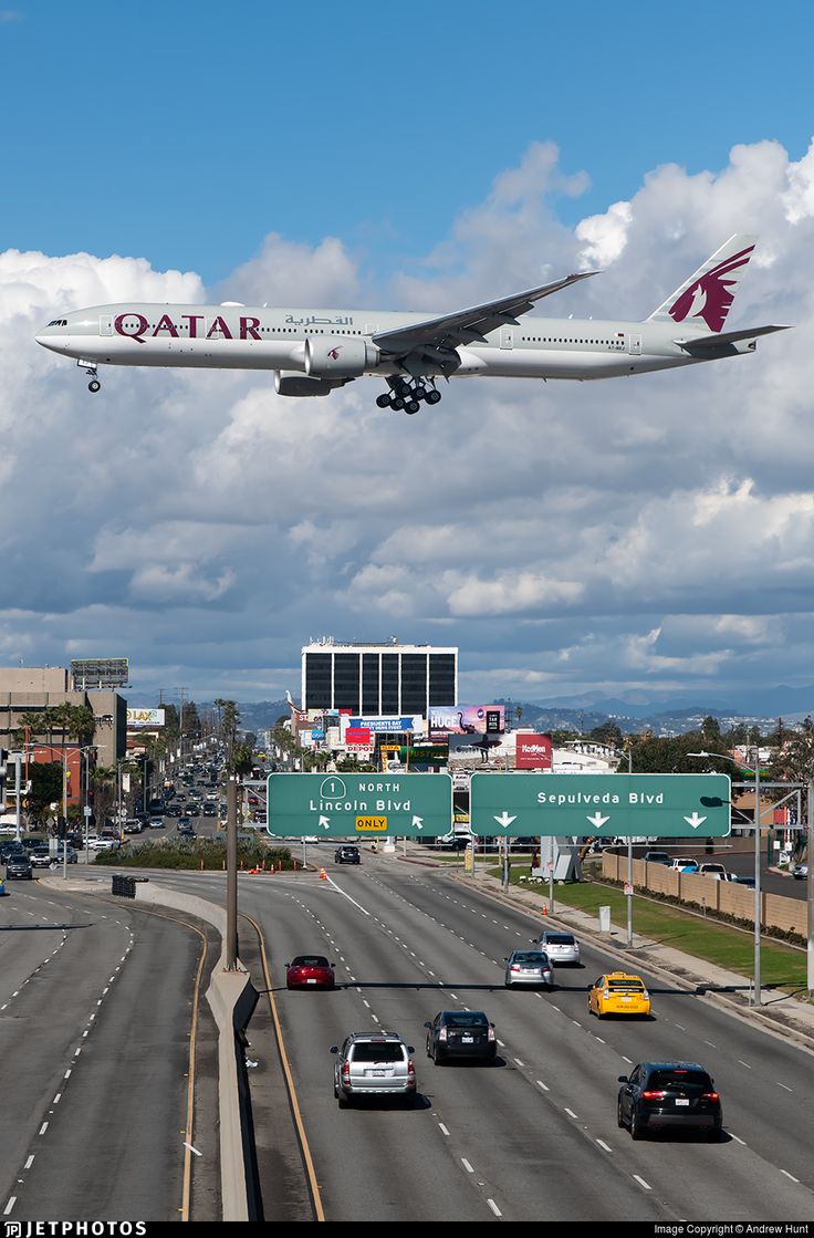 Qatar Airways Boeing 777